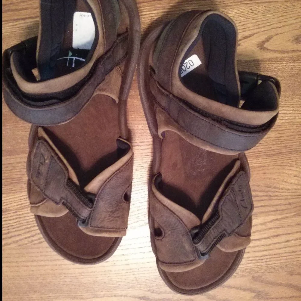 New Clarks Leather/Nubuck Trekking Sandals - Size 12 Summer Travel Outdoor